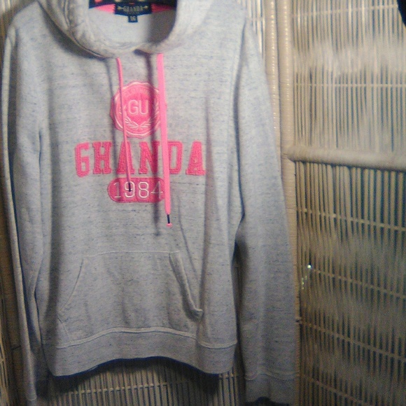 ghanda sweater